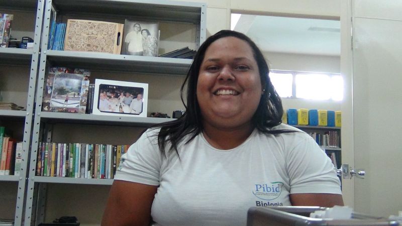 Relyane Lima da Silva - Aluna de biologia da UFOPA